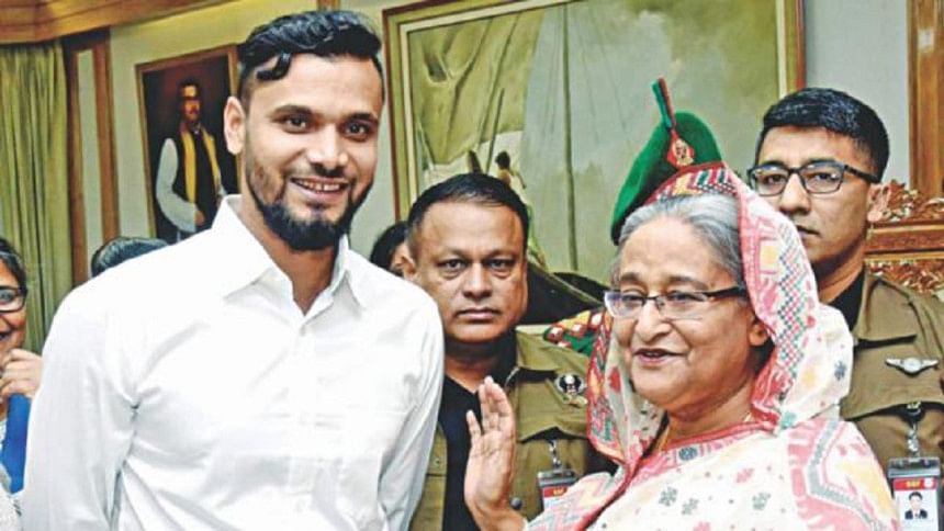 Mashrafee & Hasina Mashrafee & Hasina