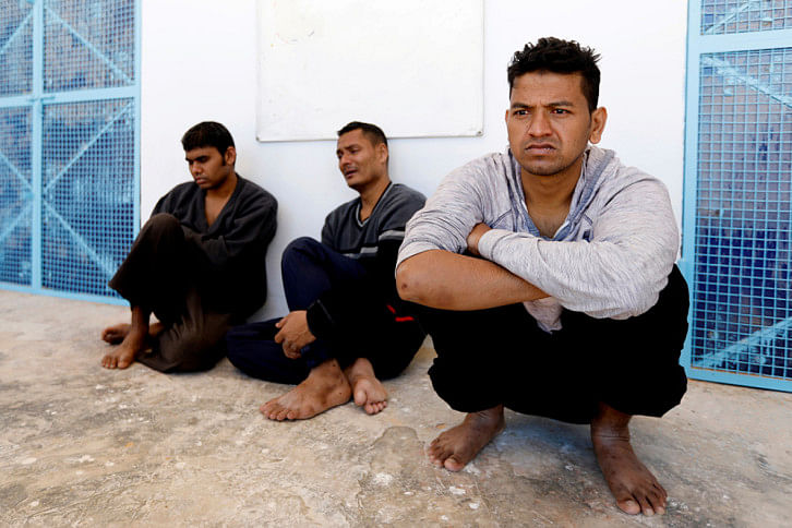 Migrants Migrants
