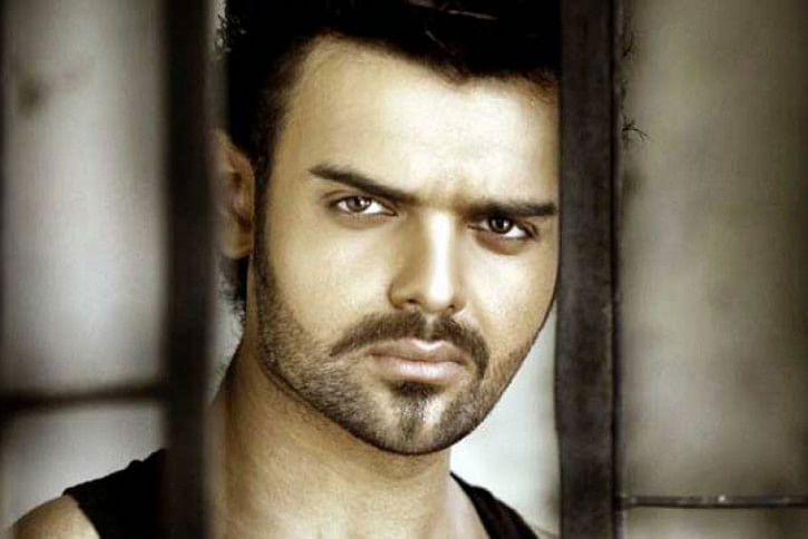 Mahaakshay aka Mimoh Mahaakshay aka Mimoh