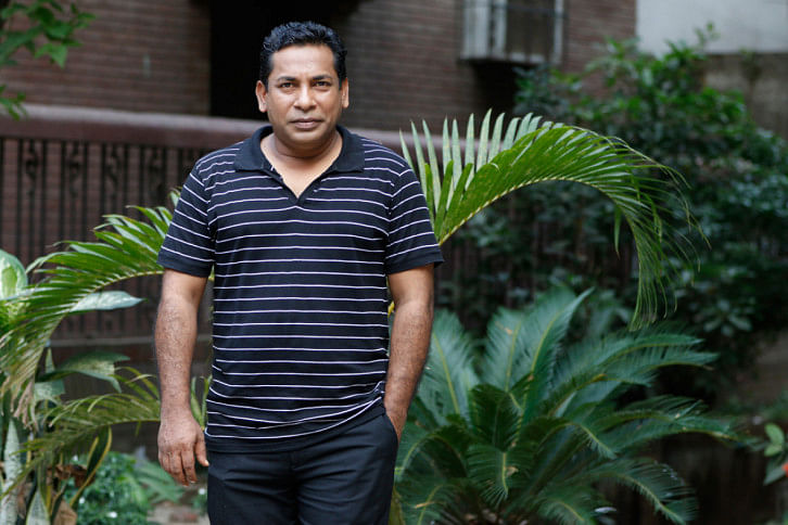 Mossharaf-Karim.jpg Mossharaf-Karim.jpg