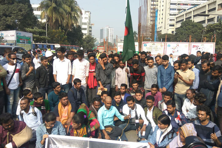 Noor-Photo-1.jpg Noor-Photo-1.jpg
