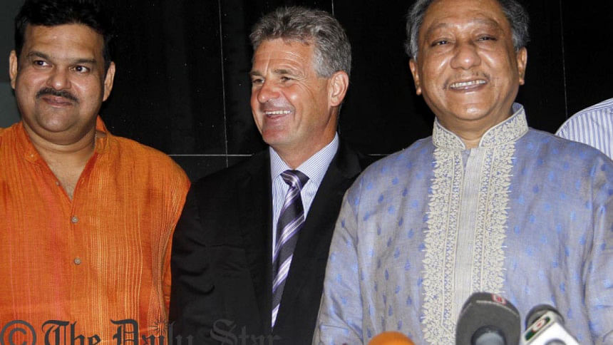 Steve Rhodes-Nazmul Hasan Steve Rhodes-Nazmul Hasan