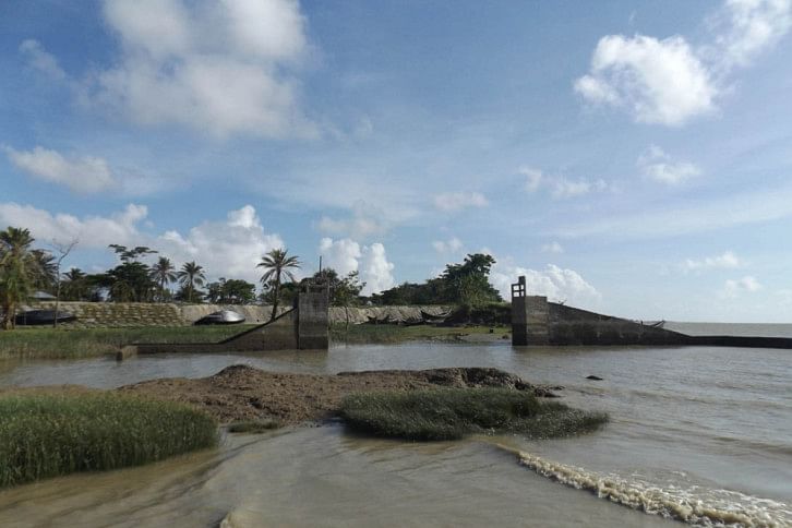 Patuakhali Sluice Gate Patuakhali Sluice Gate