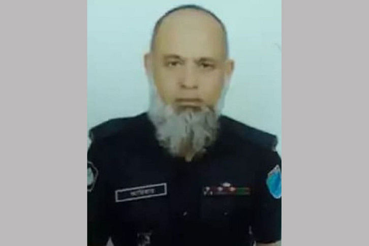 Police_Atiar_Rahman.jpg Police_Atiar_Rahman.jpg