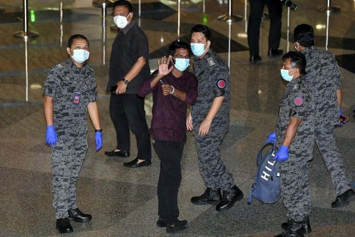 Raihan Kabir in Airport-1.jpg Raihan Kabir in Airport-1.jpg