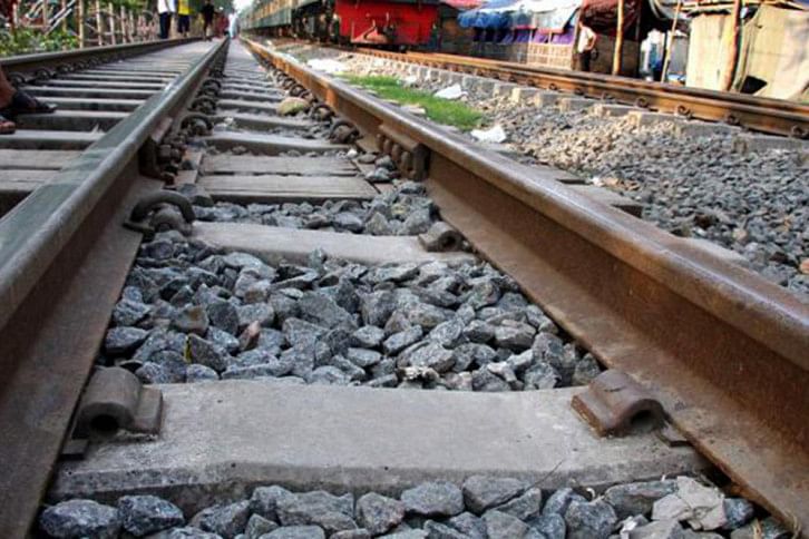 rail line rail line