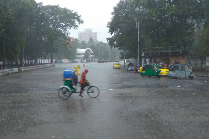 Rain in city Rain in city