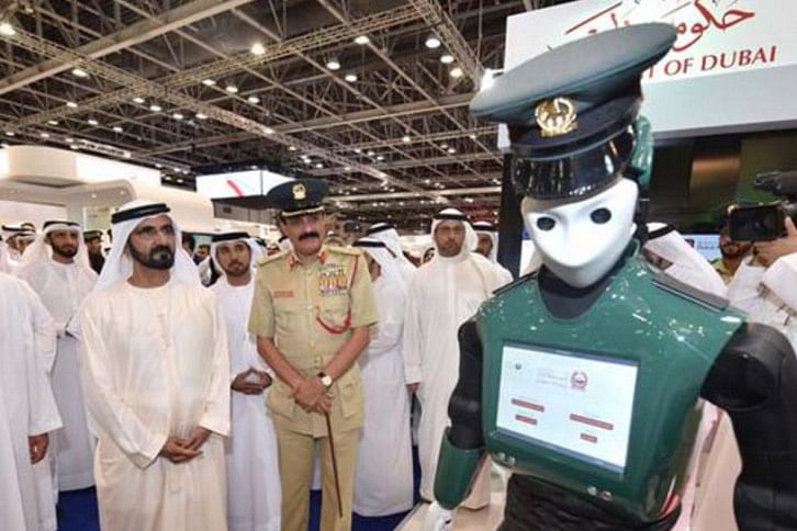 Robot Robot Police