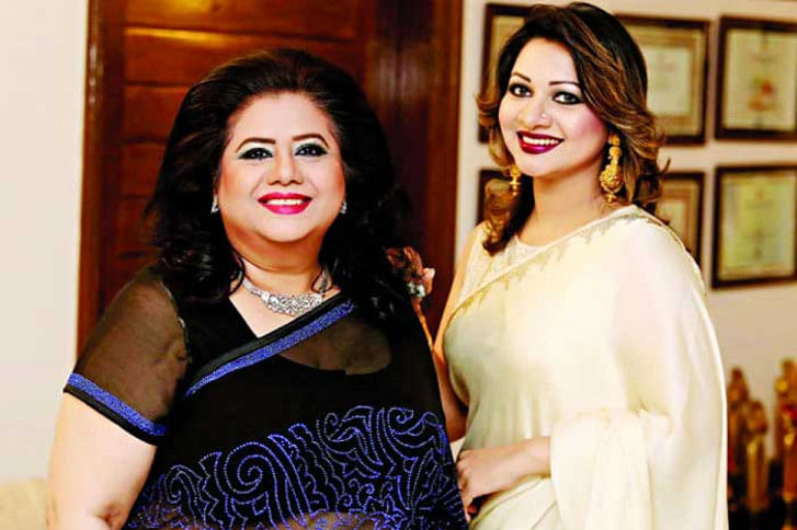 Runa Laila and Ankhi Alamgir Runa Laila and Ankhi Alamgir