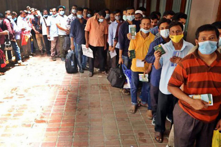 Saudi-Bound_Workers_19June2.jpg Saudi-Bound_Workers_19June2.jpg