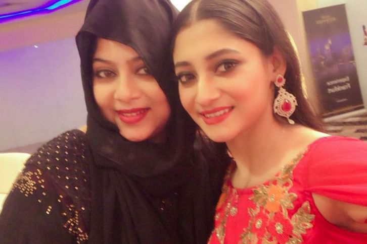 Shabnoor and Puja Cherri Shabnoor and Puja Cherri