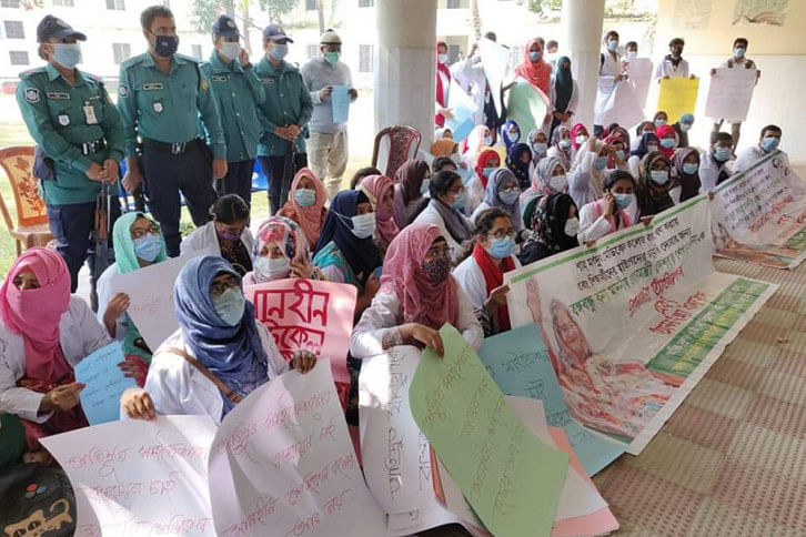 Shah_Mokhdum_Medical_28Nov2.jpg Shah_Mokhdum_Medical_28Nov2.jpg