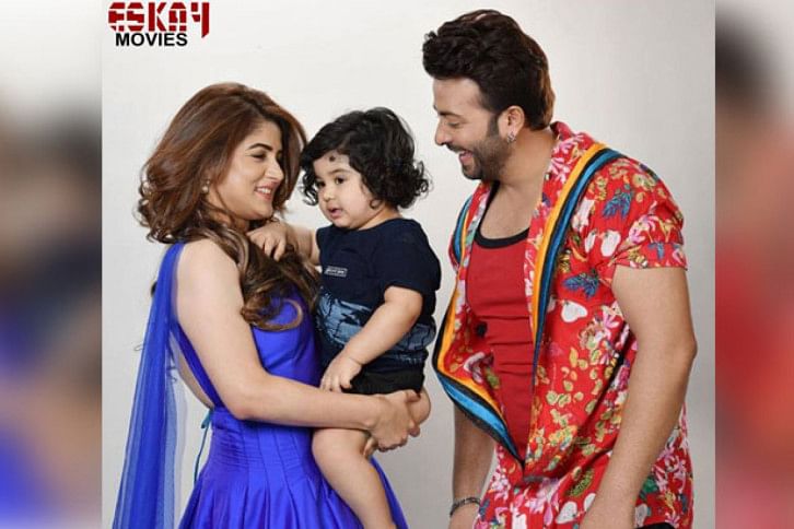 Shrabanti and Shakib-Khan with Joy Shrabanti and Shakib-Khan with Joy