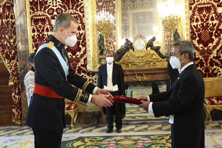 Spain.jpg Spain.jpg
