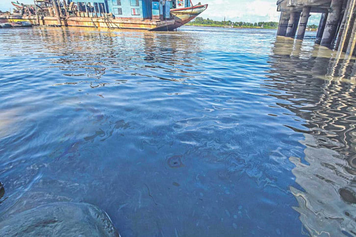 spilled_oil_cleaned-1.jpg spilled_oil_cleaned-1.jpg