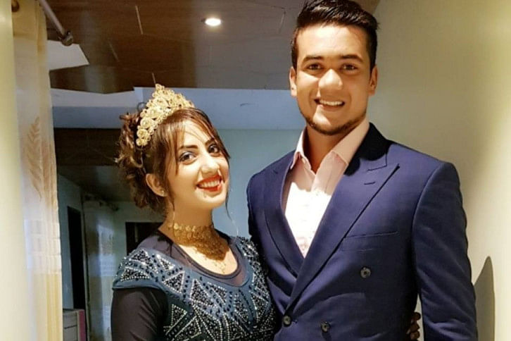 রাবেয়া নাঈম-তাসকিন আহমেদ রাবেয়া নাঈম-তাসকিন আহমেদ