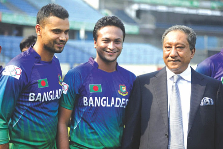 সাকিব আল হাসান-মাশরাফি বিন মর্তুজা সাকিব আল হাসান-মাশরাফি বিন মর্তুজা