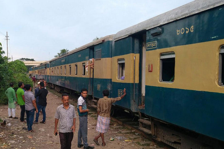 Train services restored Train services restored
