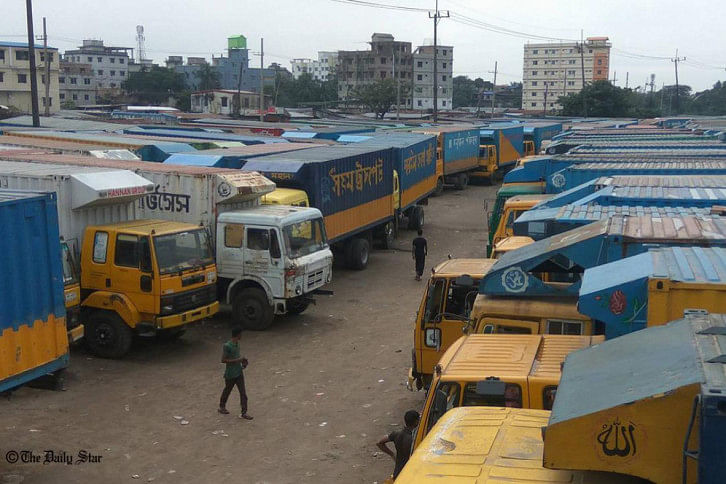 Truck Strike.jpg Truck Strike.jpg