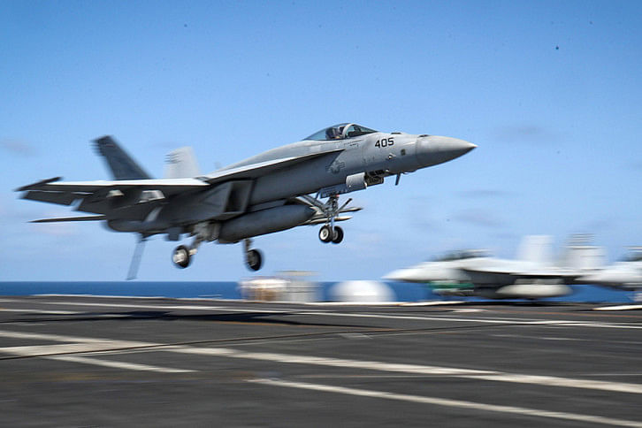 US aircraft US aircraft