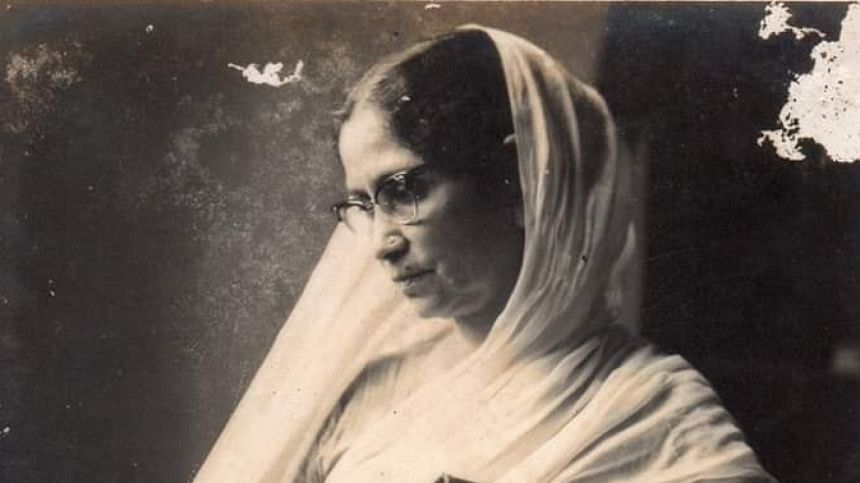 কালের আলোক দিশারী সুফিয়া কামাল | The Daily Star Bangla