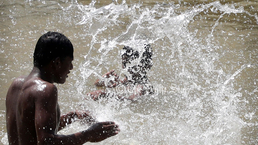 hot-weather_14jul22.jpg hot-weather_14jul22.jpg