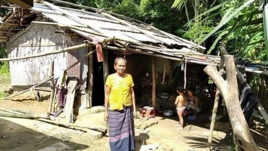 রুপনা চাকমাকে বাড়ি তৈরি করে দেওয়ার নির্দেশ প্রধানমন্ত্রীর রুপনা চাকমাকে বাড়ি তৈরি করে দেওয়ার নির্দেশ প্রধানমন্ত্রীর