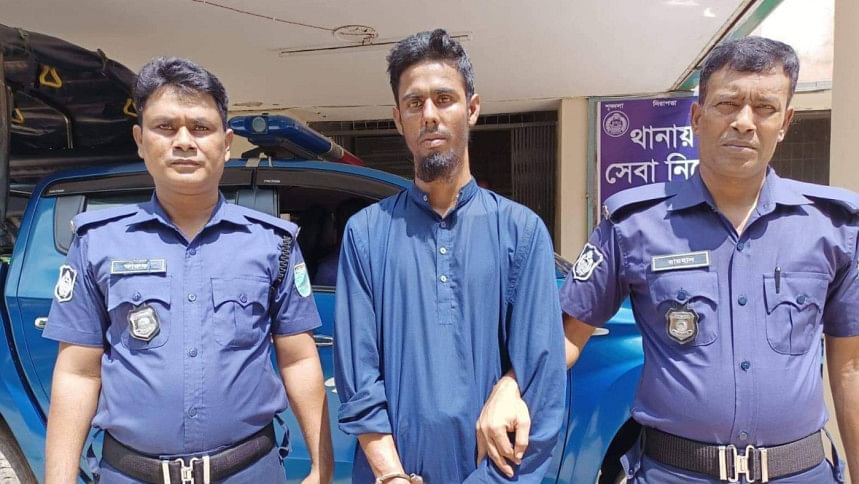 শ্রীপুরে শিক্ষার্থী ধর্ষণের অভিযোগে মাদ্রাসার পরিচালক কারাগারে শ্রীপুরে শিক্ষার্থী ধর্ষণের অভিযোগে মাদ্রাসার পরিচালক কারাগারে
