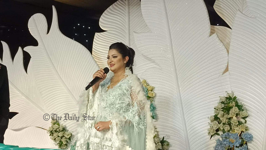 পরীমনি পরীমনি