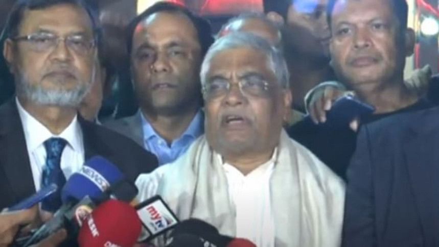 কমলাপুর স্টেডিয়াম চেয়েছে বিএনপি, পুলিশ বলেছে বাঙলা কলেজ কমলাপুর স্টেডিয়াম চেয়েছে বিএনপি, পুলিশ বলেছে বাঙলা কলেজ