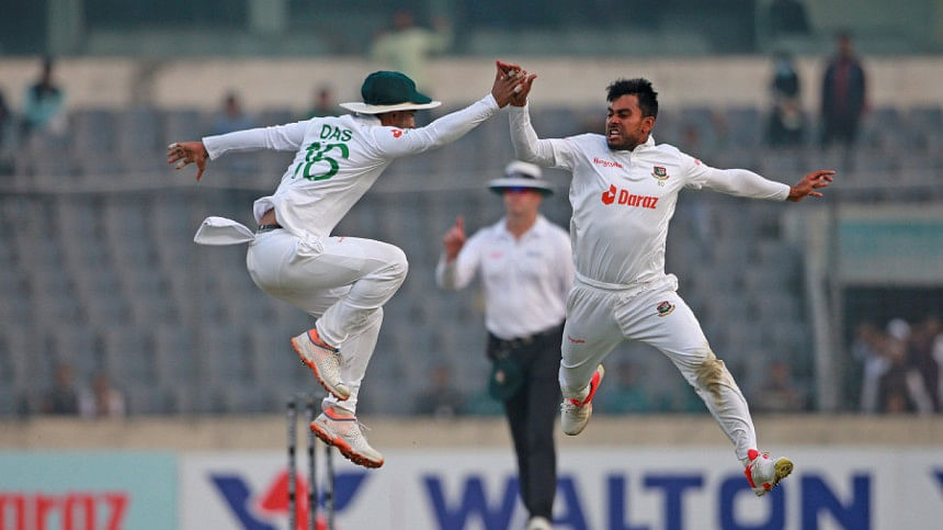 Mehedi hasan Miraz & Litton Das Mehedi hasan Miraz & Litton Das