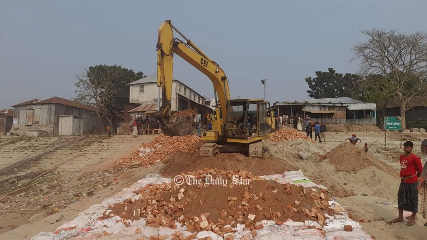 ২৫ বছর পর নাজিরগঞ্জ-ধাওয়াপাড়া রুটে বড় ফেরি
