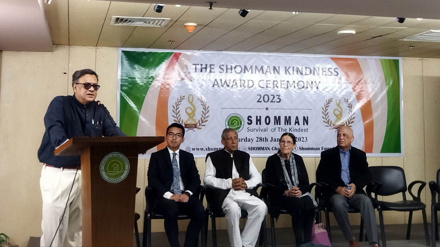 ডা. মালেক পেলেন সম্মান ফাউন্ডেশনের আজীবন সম্মাননা পুরস্কার ন্যাশনাল হার্ট ফাউন্ডেশন, ডা. আব্দুল মালেক, সম্মান ফাউন্ডেশন,