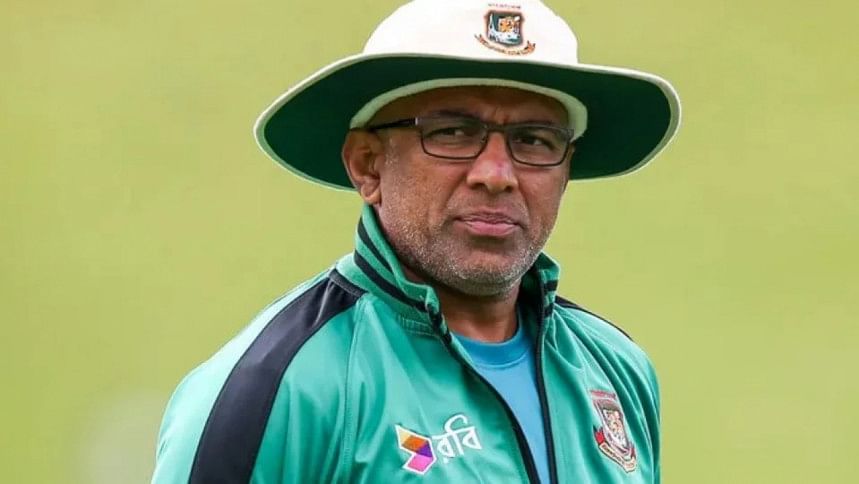 Chandika Hathurusingha Chandika Hathurusingha