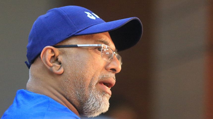 Chandika Hathurusingha Chandika Hathurusingha