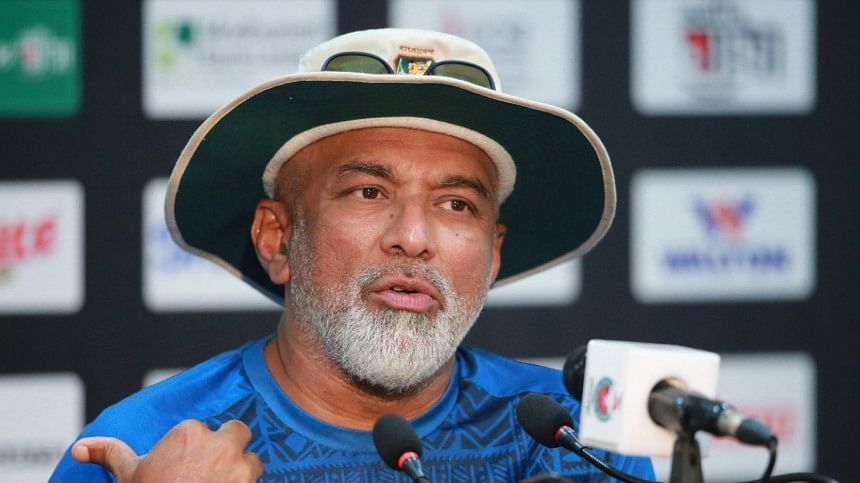 Chandika Hathurusingha Chandika Hathurusingha