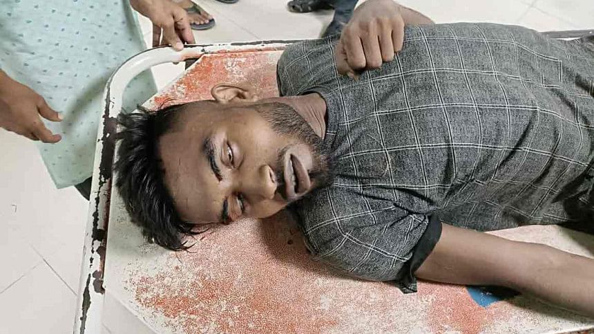 চট্টগ্রামে হিমাগারে আগুন, দেয়াল ধসে আহত ৪ চট্টগ্রামে আগুন