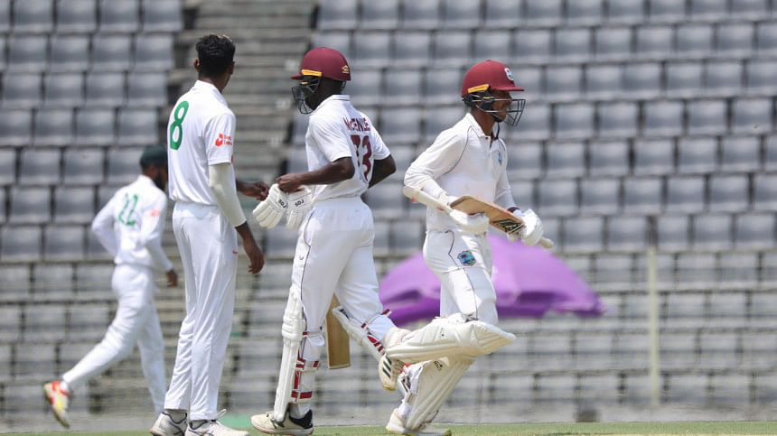 Tagenarine Chanderpaul & Kirk McKenzie Tagenarine Chanderpaul & Kirk McKenzie
