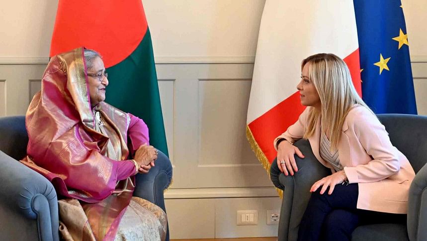 বাংলাদেশি শ্রমিকদের বৈধ অভিবাসনে ইতালির প্রধানমন্ত্রীর গুরুত্বারোপ ইতালিতে বৈধ শ্রমিক