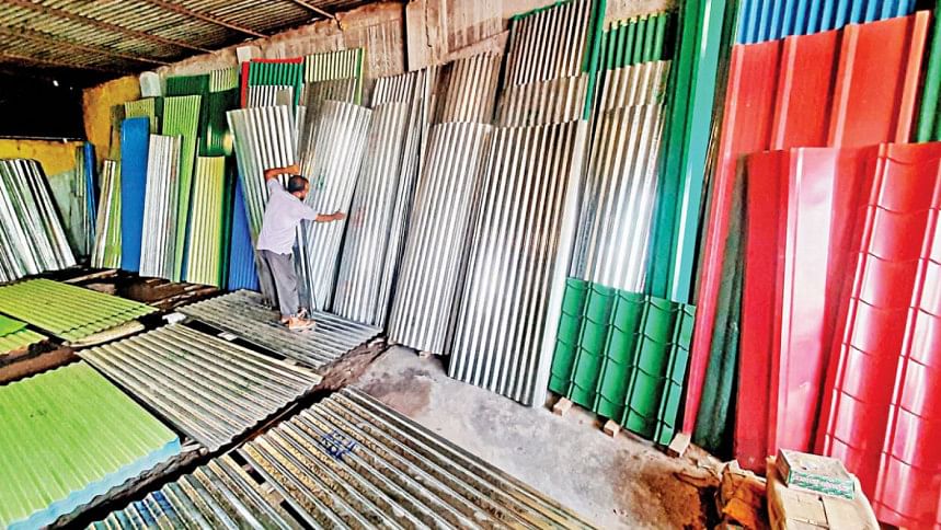 ঢেউটিন : দেশে ঢেউটিনের বাজার ১৫ হাজার কোটি টাকার ঢেউটিন