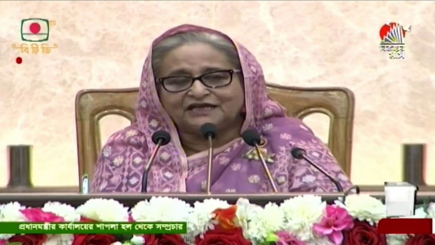 বিশ্বের সঙ্গে তাল মিলিয়ে চলতে শিক্ষা কারিকুলামে পরিবর্তন: প্রধানমন্ত্রী বিশ্বের সঙ্গে তাল মিলিয়ে চলতে শিক্ষা কারিকুলামে পরিবর্তন: প্রধানমন্ত্রী