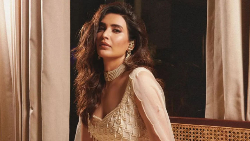 কারিশমা তান্না কারিশমা তান্না