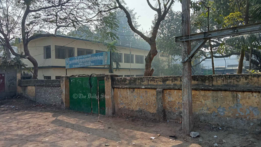 দিনাজপুরে তাপমাত্রা ৫.৩ ডিগ্রি সেলসিয়াস, স্কুল বন্ধ দিনাজপুরে তাপমাত্রা