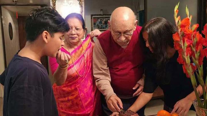 আমার জীবনে স্ত্রীর ভূমিকা অনেক: আবুল হায়াত আমার জীবনে স্ত্রীর ভূমিকা অনেক: আবুল হায়াত