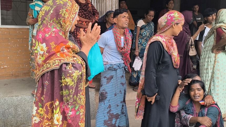 মুন্সীগঞ্জে আওয়ামী লীগের দুপক্ষের সংঘর্ষে যুবক নিহত, গুলিবিদ্ধ আরও ১ মুন্সীগঞ্জে আওয়ামী লীগের দুপক্ষের সংঘর্ষে যুবক নিহত, গুলিবিদ্ধ আরও ১