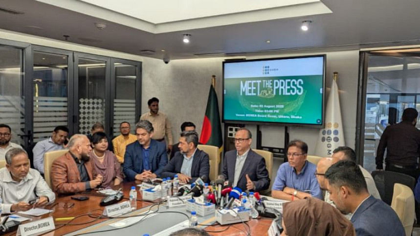 যুক্তরাষ্ট্রে পোশাক রপ্তানিতে কার্যকর শুল্ক সাড়ে ৩৬ শতাংশ: বিজিএমইএ বিজিএমইএ