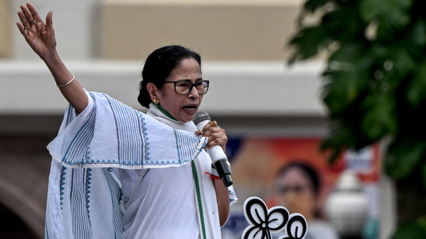 তৃণমূল কংগ্রেসের সমাবেশে মমতা বন্দ্যোপাধ্যায়। ফাইল ছবি; এএফপি