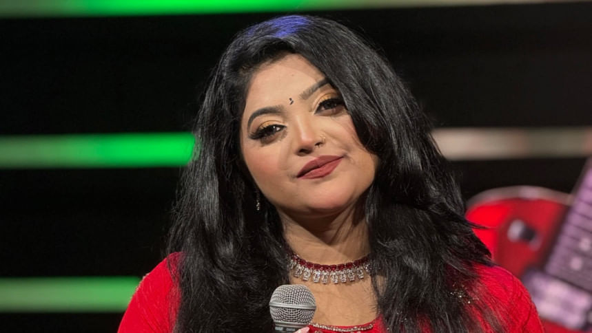 ক্লোজআপ ওয়ান তারকা সালমা। ছবি: সংগৃহীত