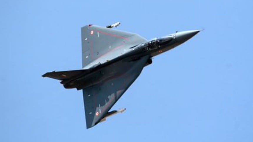ভারতের নতুন যুদ্ধবিমান তেজস। ছবি: সংগৃহীত