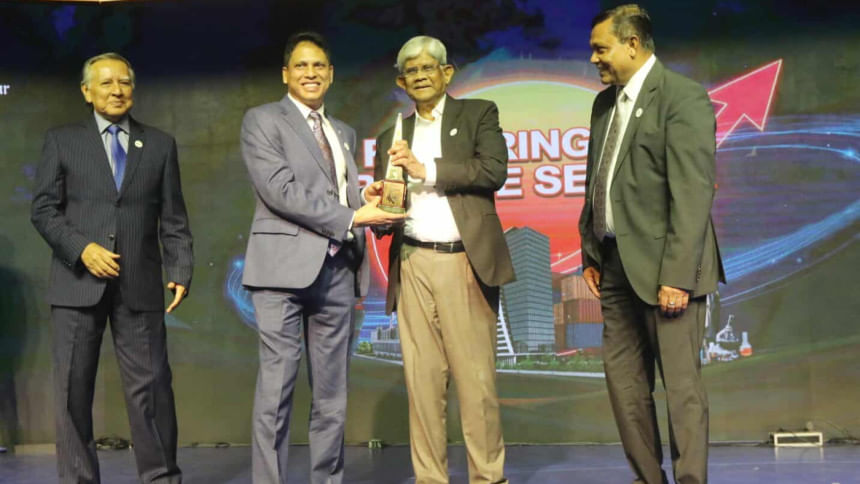 বাংলাদেশ বিজনেস অ্যাওয়ার্ড ২০২৪: বর্ষসেরা প্রতিষ্ঠান ওয়ালটন হাইটেক ইন্ডাস্ট্রিজ